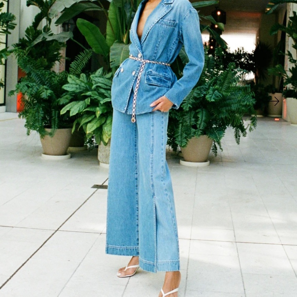 Something Navy
